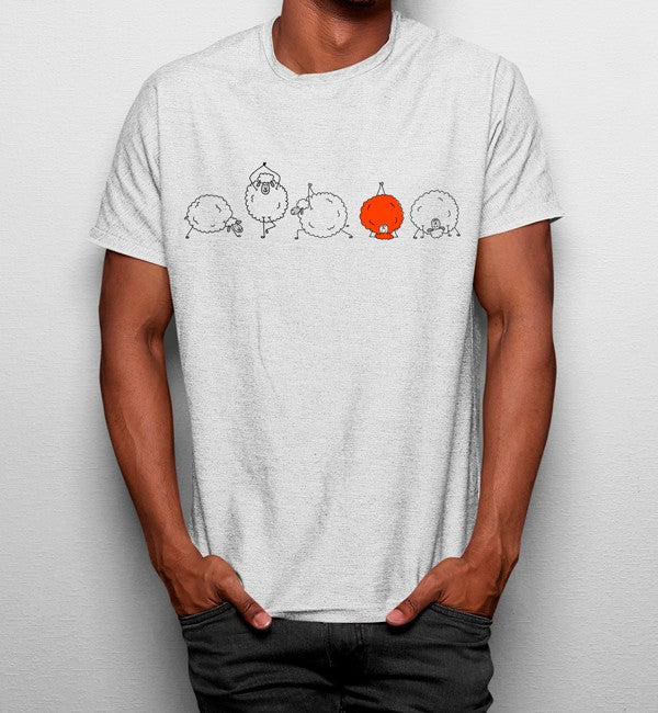 Camiseta Oveja Haciendo Yoga