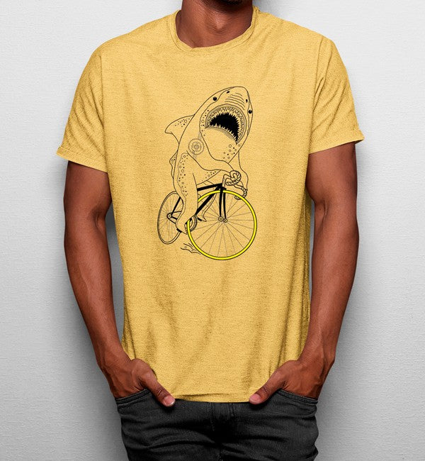 Camiseta Tiburón en Bicicleta