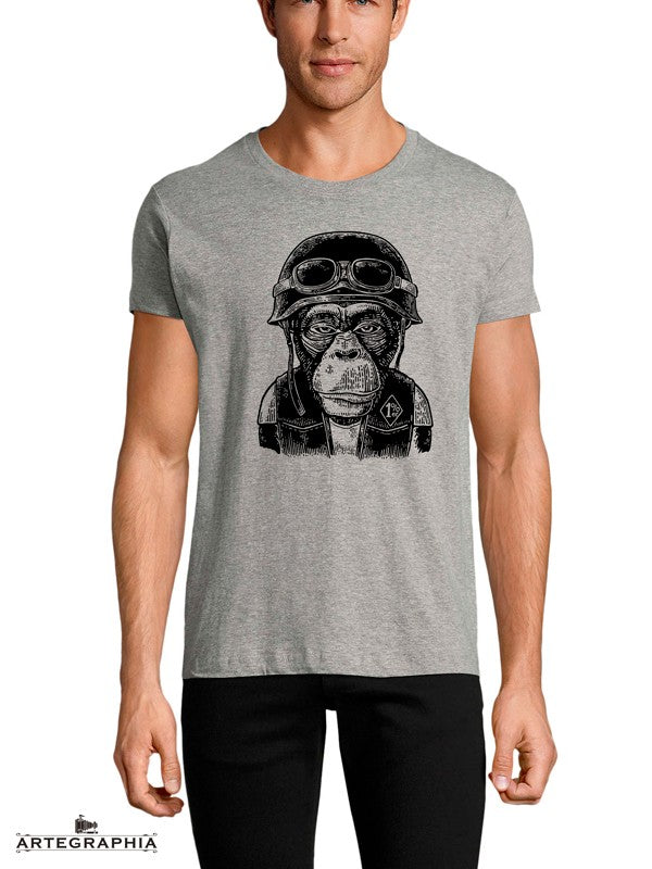 camiseta-cris oscuro-mono con casco